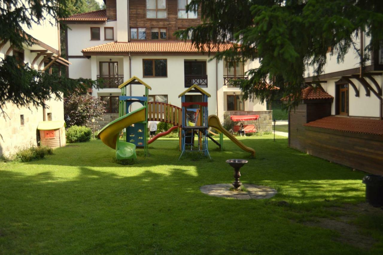 פמפורובו Northstar Ski Apartment In Mountain Lake Hotel מראה חיצוני תמונה